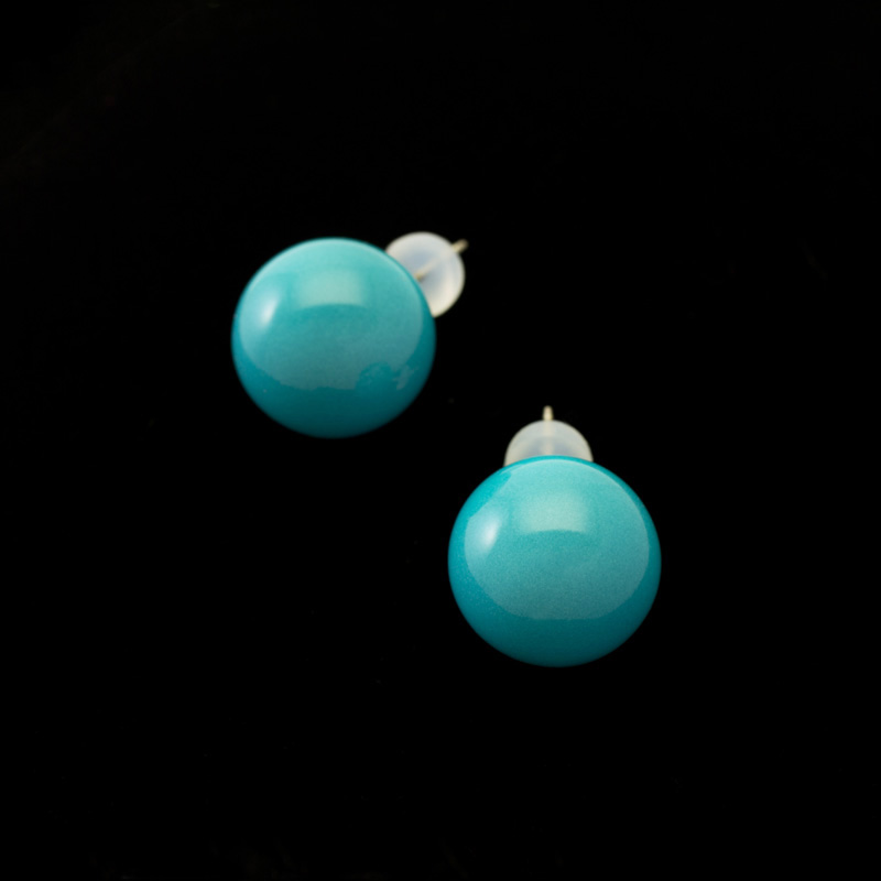 ピアス